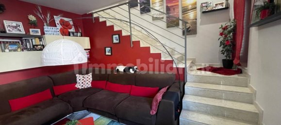 3 Schlafzimmer Villa in Gravina di Catania, Italy, Nr. 328169 9