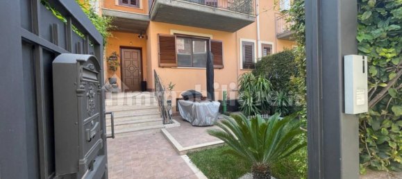 3 Schlafzimmer Villa in Gravina di Catania, Italy, Nr. 328169 2