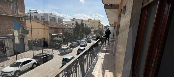 3 bedrooms Apartment in Caivano, Italy No. 19904 20