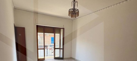 3 bedrooms Apartment in Caivano, Italy No. 19904 4