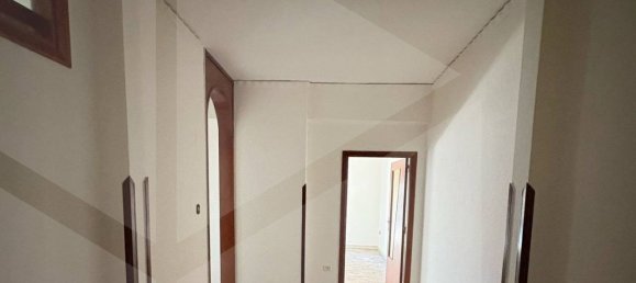 3 bedrooms Apartment in Caivano, Italy No. 19904 19