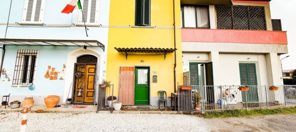 6 rooms House in Cascina, Italy No. 48909 25