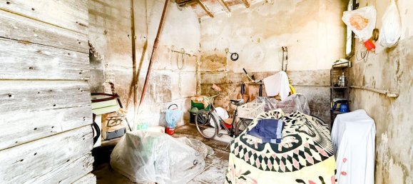 6 rooms House in Cascina, Italy No. 48909 27