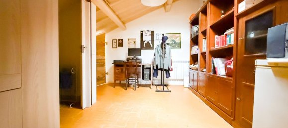6 rooms House in Cascina, Italy No. 48909 17