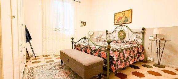 6 rooms House in Cascina, Italy No. 48909 9