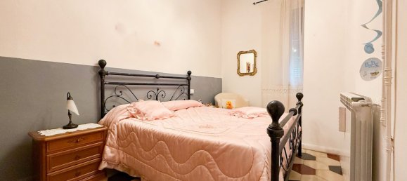 6 rooms House in Cascina, Italy No. 48909 5