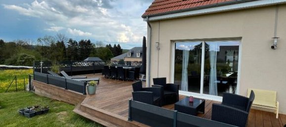 4 bedrooms House in Raillicourt, France No. 44599 11