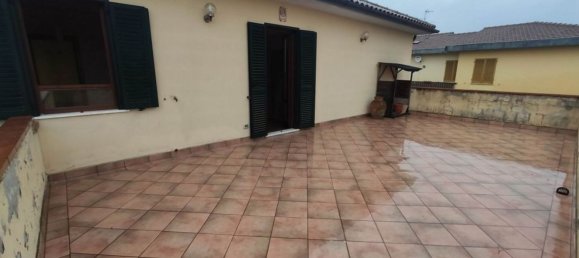 6 rooms Duplex in Foiano della Chiana, Italy No. 221249 11