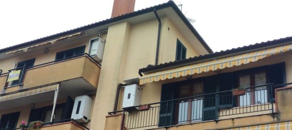 6 rooms Duplex in Foiano della Chiana, Italy No. 221249 9