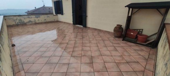 6 rooms Duplex in Foiano della Chiana, Italy No. 221249 12