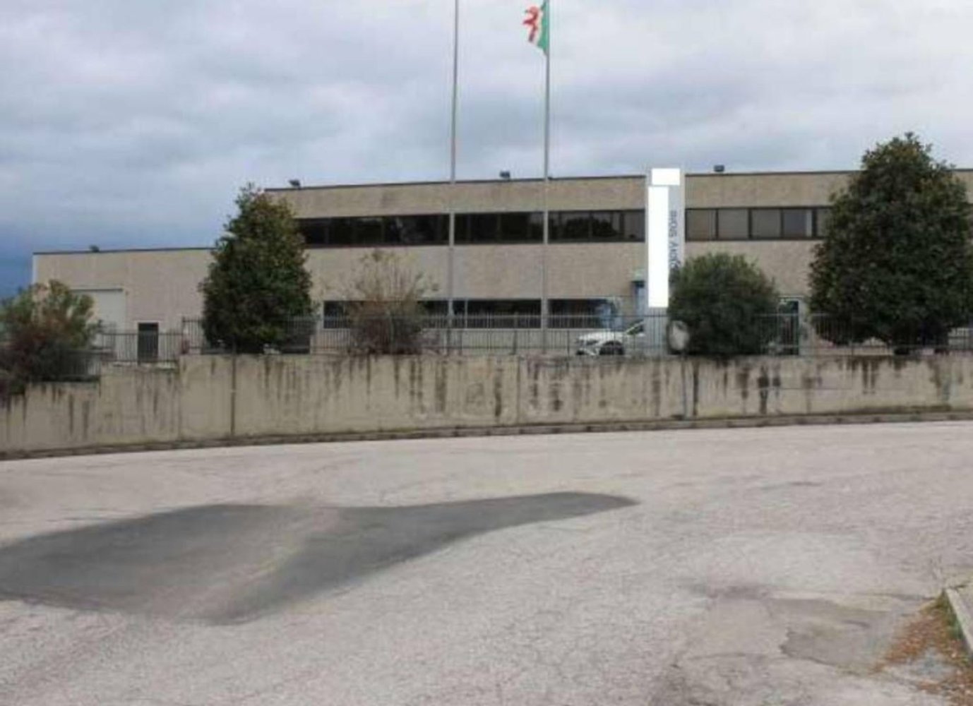  مستودع في Montegranaro, Italy 4048متر مربع رقم 378114