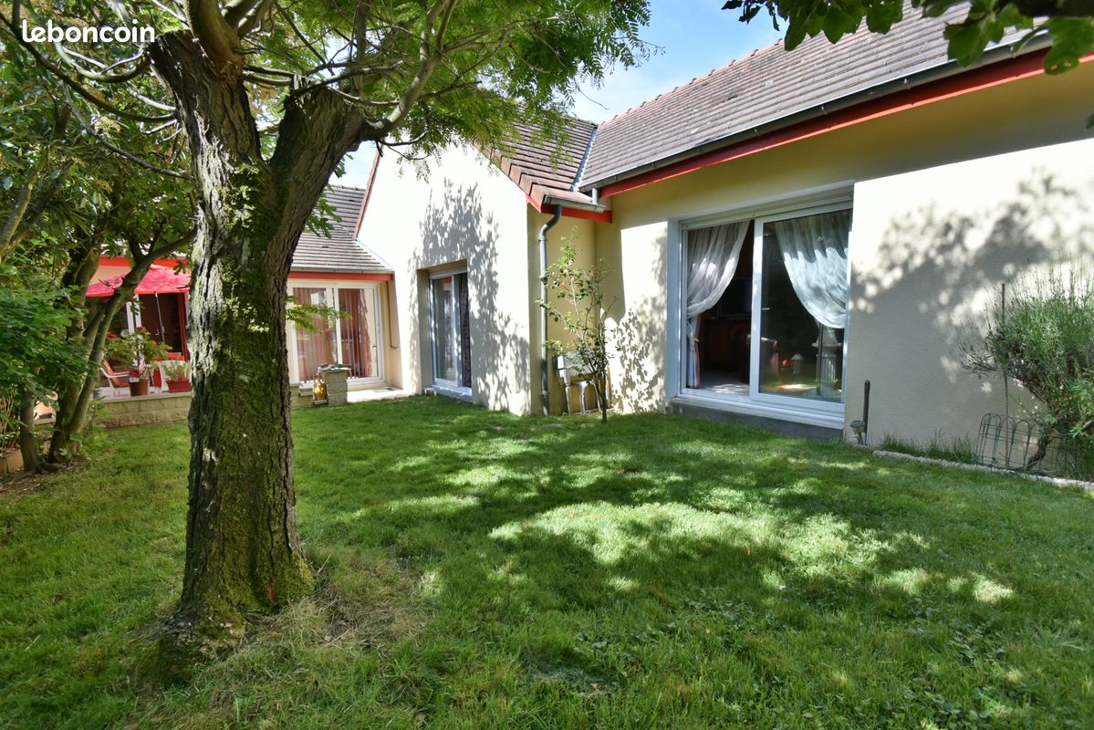 3 bedrooms House in Authon-du-Perche, France No. 241664