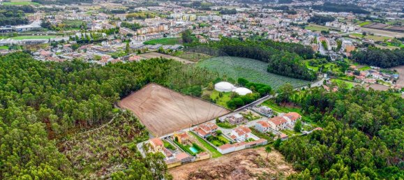 7400m² Land in Maia, Portugal No. 55488 12