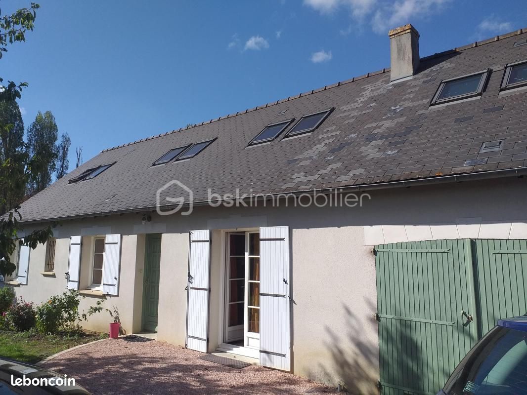 5 bedrooms House in Saint-Laurent-en-Gatines, France No. 85540