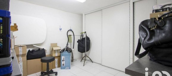 4 bedrooms Villa in Jouy-en-Josas, France No. 350659 24