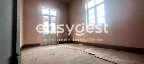 464m² Building in Coimbra, Portugal No. 164459 10