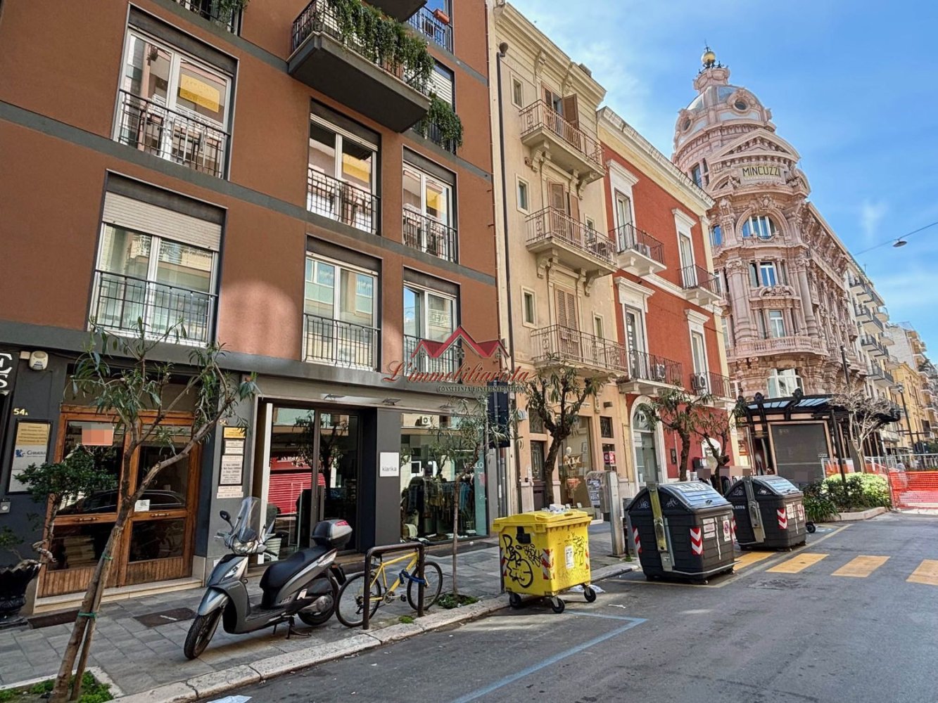 4-Zimmer Wohnung in Bari, Italy, Nr. 41900