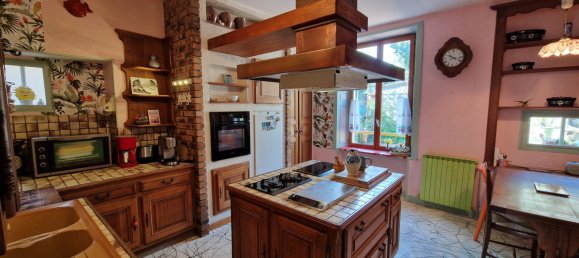 3 chambres Maison à Bourbonne-les-Bains, France No. 213537 6