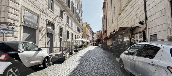 Imóvel comercial de 2 divisões em Rome, Italy N.º 19499 3