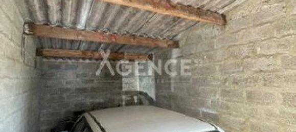 Parking à Saint-Omer, France No. 312745 2