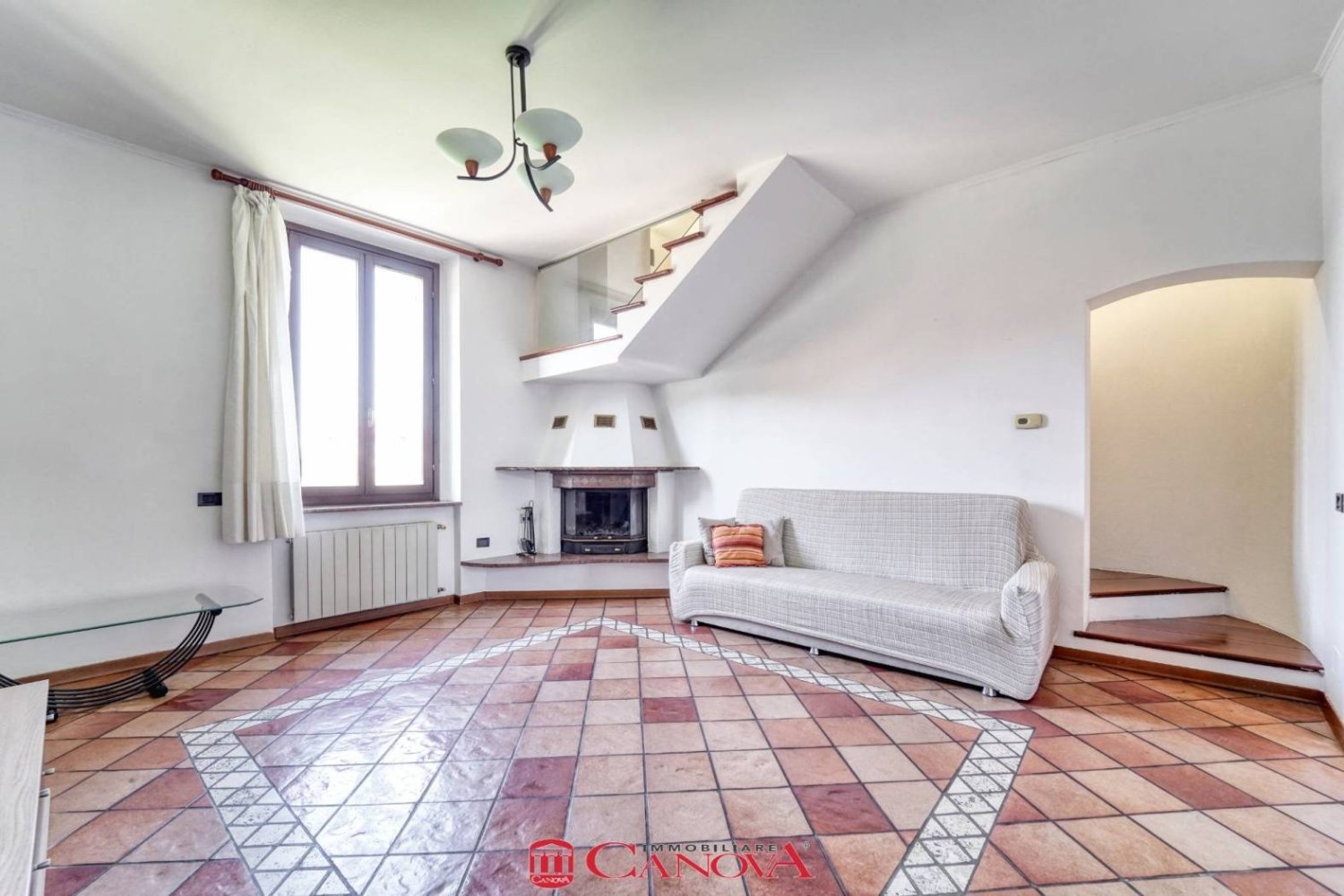 Apartamento T2 em Cermenate, Italy N.º 204843