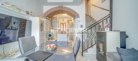 3 rooms House in Castano Primo, Italy No. 293704 16