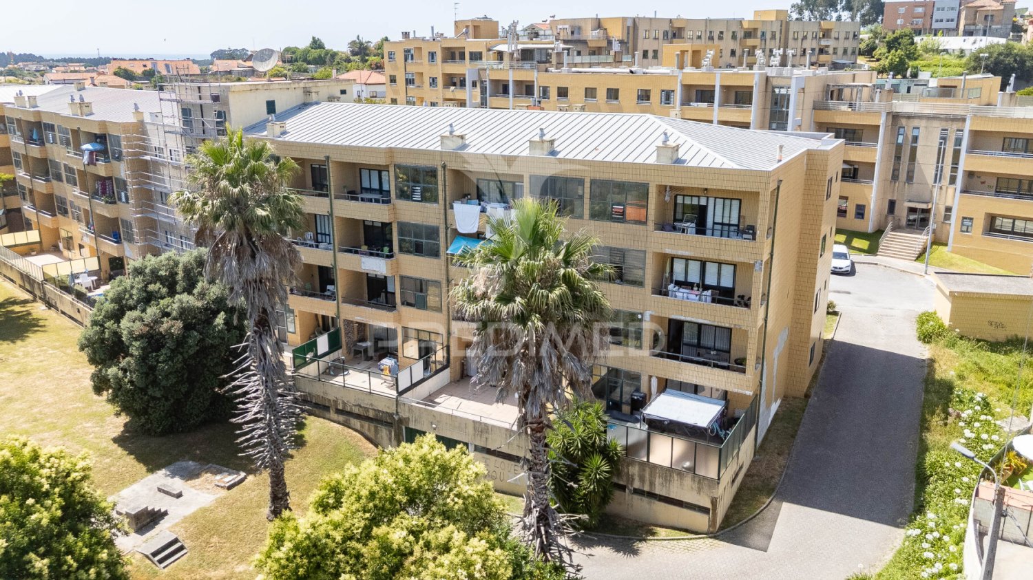 3 chambres Appartement à Madalena, Portugal No. 261770