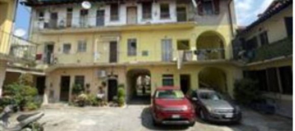 2-salle Appartement à Robbiate, Italy No. 4266 3