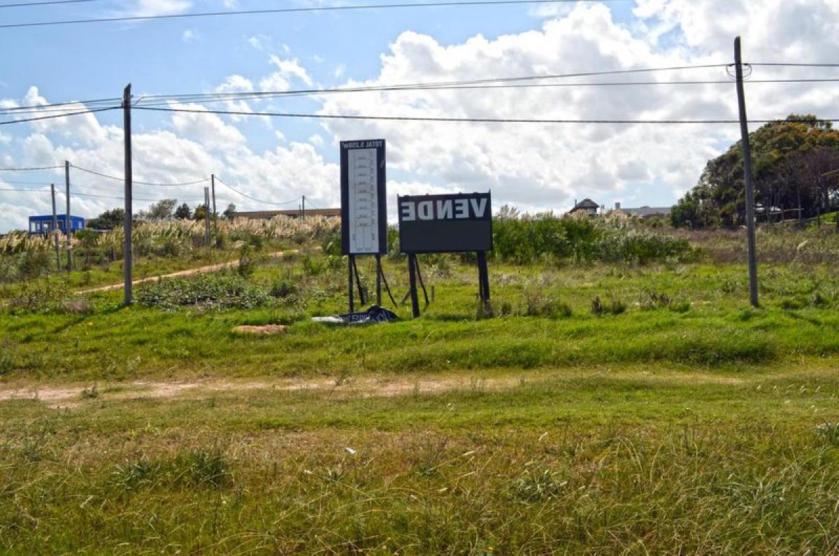  Land in Maldonado, Uruguay No. 15112