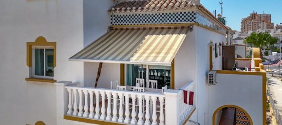 3 bedrooms Penthouse in Torrevieja, Spain No. 133338 2