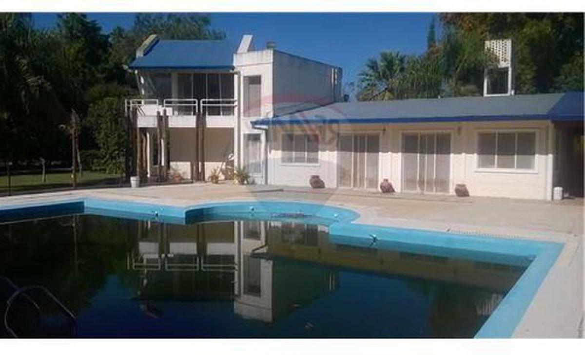 4 bedrooms House in Santa Fe, Argentina No. 1718