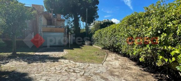 Villa de 5 habitaciónes en Terracina, Italy No. 76695 33