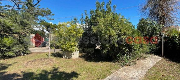 Villa de 5 habitaciónes en Terracina, Italy No. 76695 32