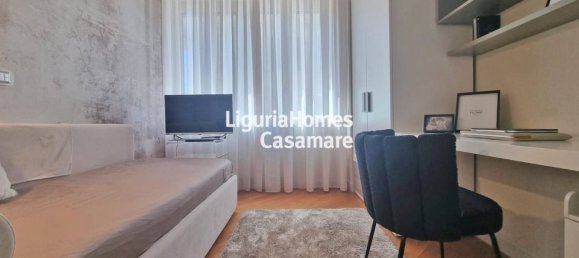 3 bedrooms Penthouse in Sanremo, Italy No. 317535 6