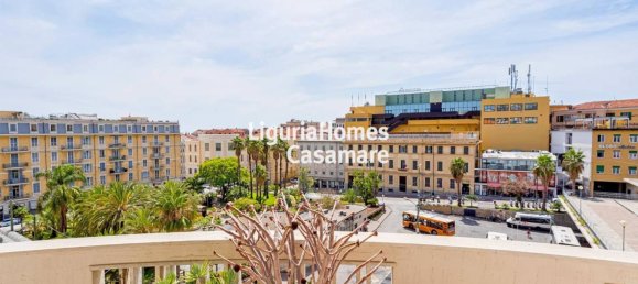 3 bedrooms Penthouse in Sanremo, Italy No. 317535 8