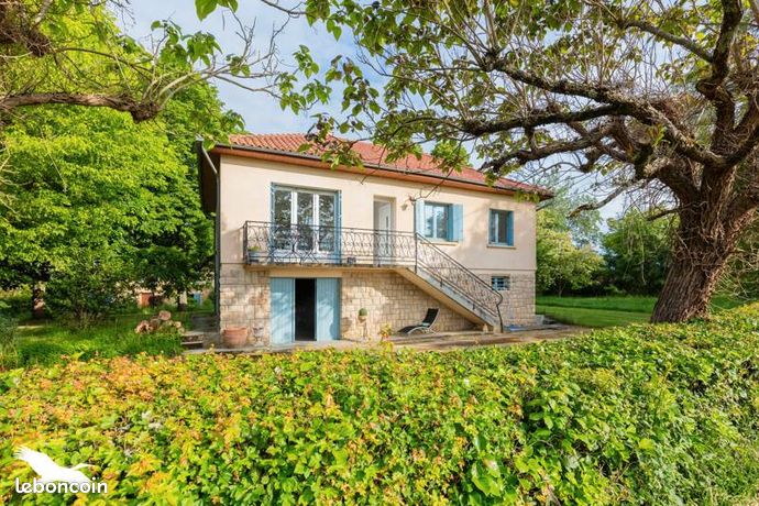 3 bedrooms Villa in Saint-Antonin, France No. 311544