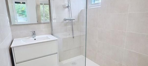 5 bedrooms House in Lescar, France No. 335956 10