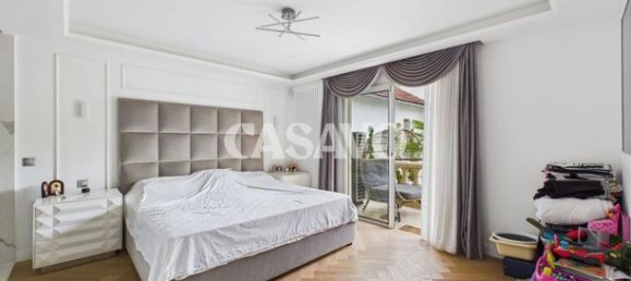 5 bedrooms House in Drancy, France No. 313786 7