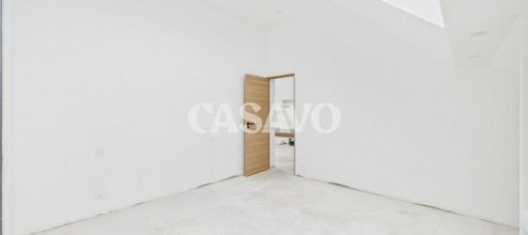 5 bedrooms House in Drancy, France No. 313786 15