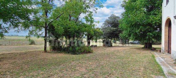 6 Schlafzimmer Haus in Castelfranco di Sotto, Italy, Nr. 258868 5