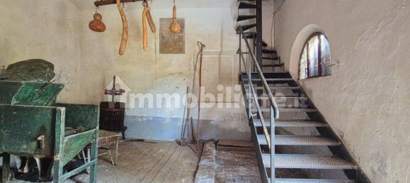 6 Schlafzimmer Haus in Castelfranco di Sotto, Italy, Nr. 258868 8