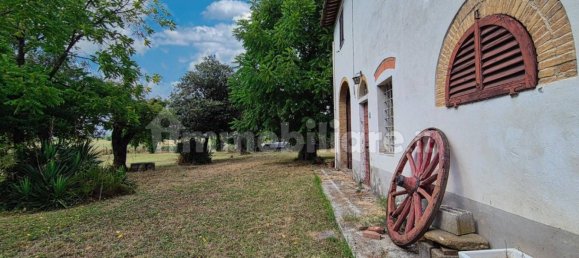 6 Schlafzimmer Haus in Castelfranco di Sotto, Italy, Nr. 258868 4