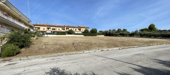 Grundstück in Montegranaro, Italy 4000m², Nr. 65332 3