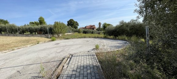 Grundstück in Montegranaro, Italy 4000m², Nr. 65332 9