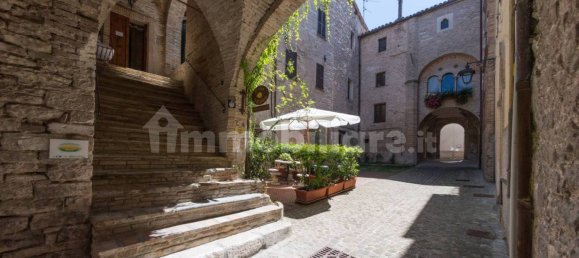 3 bedrooms Castles in Sassoferrato, Italy No. 79907 4