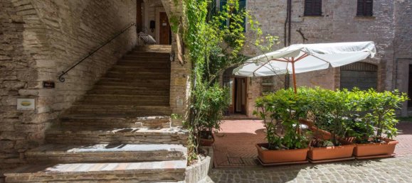 3 bedrooms Castles in Sassoferrato, Italy No. 79907 26