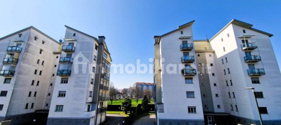 2 bedrooms Apartment in Turin, Italy No. 59447 32