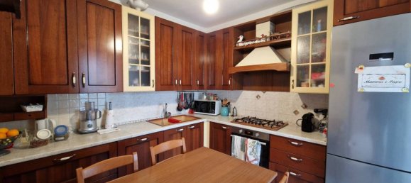 2 bedrooms Apartment in Turin, Italy No. 59447 19
