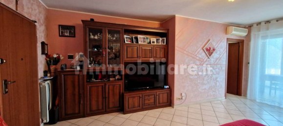 2 bedrooms Apartment in Turin, Italy No. 59447 11