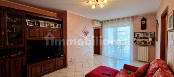 2 bedrooms Apartment in Turin, Italy No. 59447 12